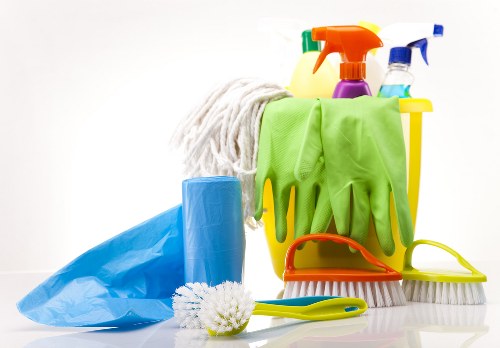 Kitchen and bathroom cleaning by home cleaners in W11